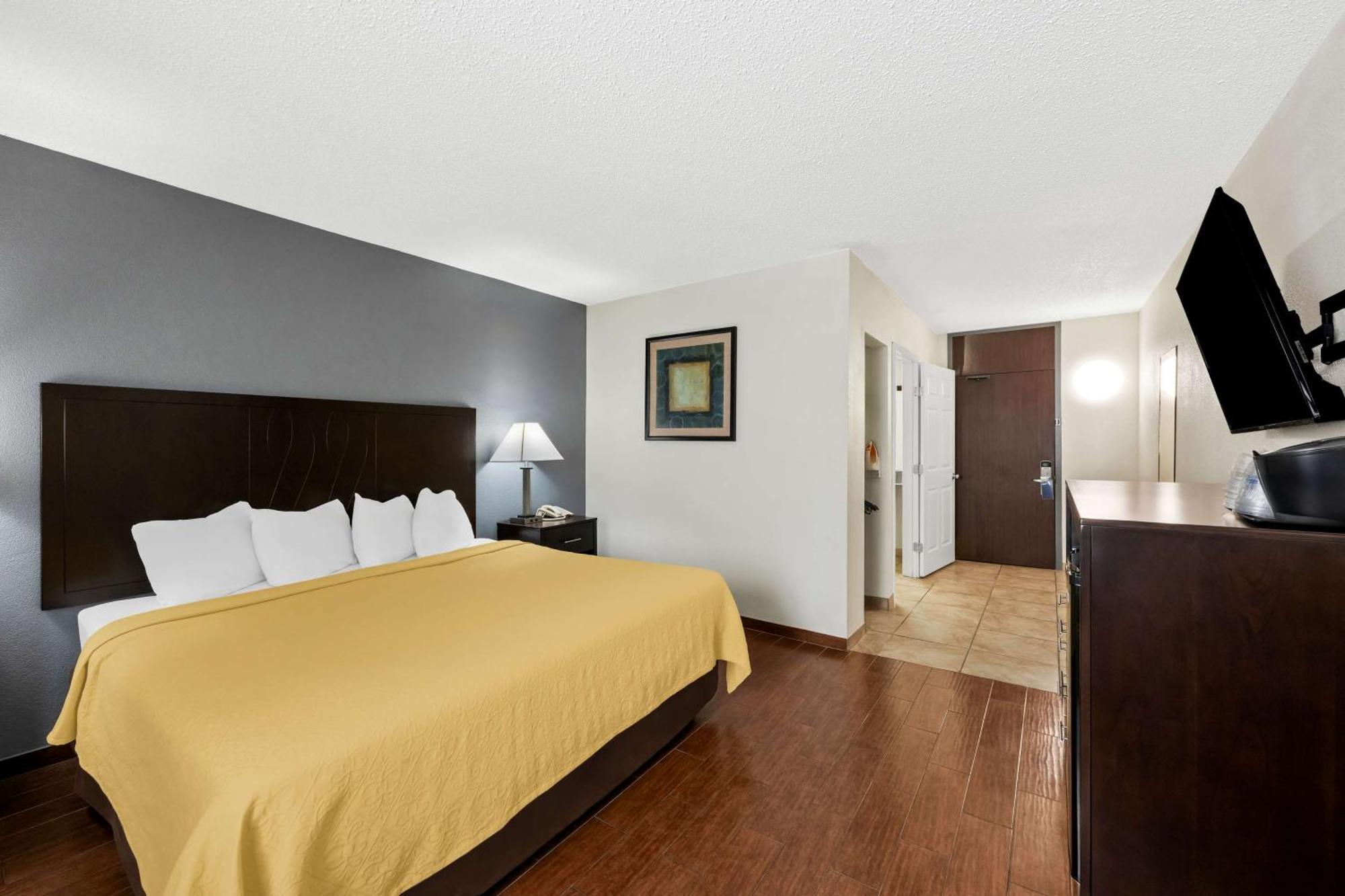 Surestay Plus Hotel By Best Western Lubbock Medical Center Zewnętrze zdjęcie