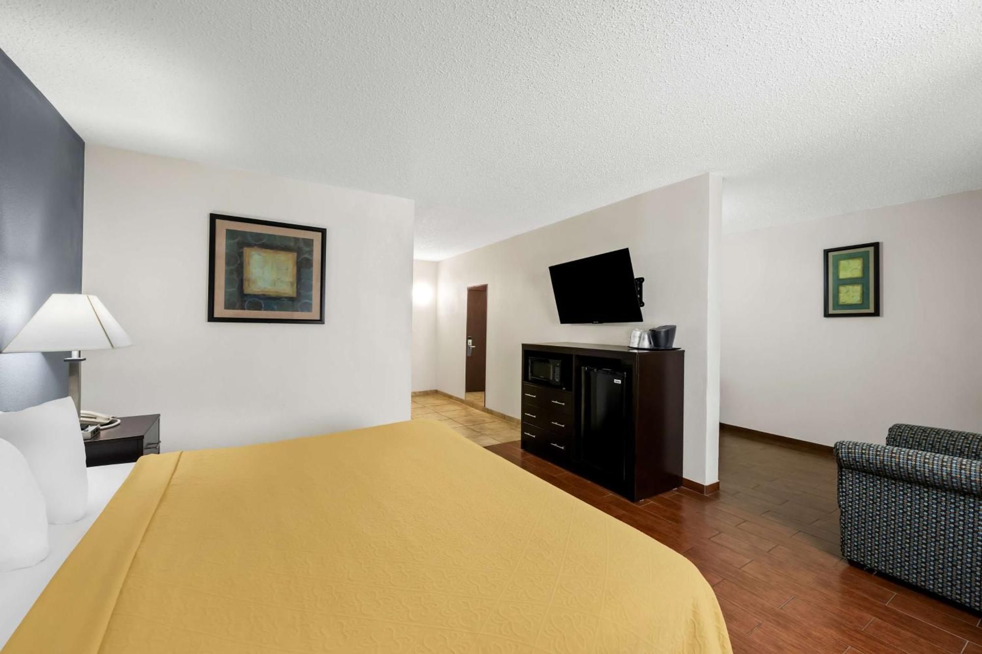 Surestay Plus Hotel By Best Western Lubbock Medical Center Zewnętrze zdjęcie