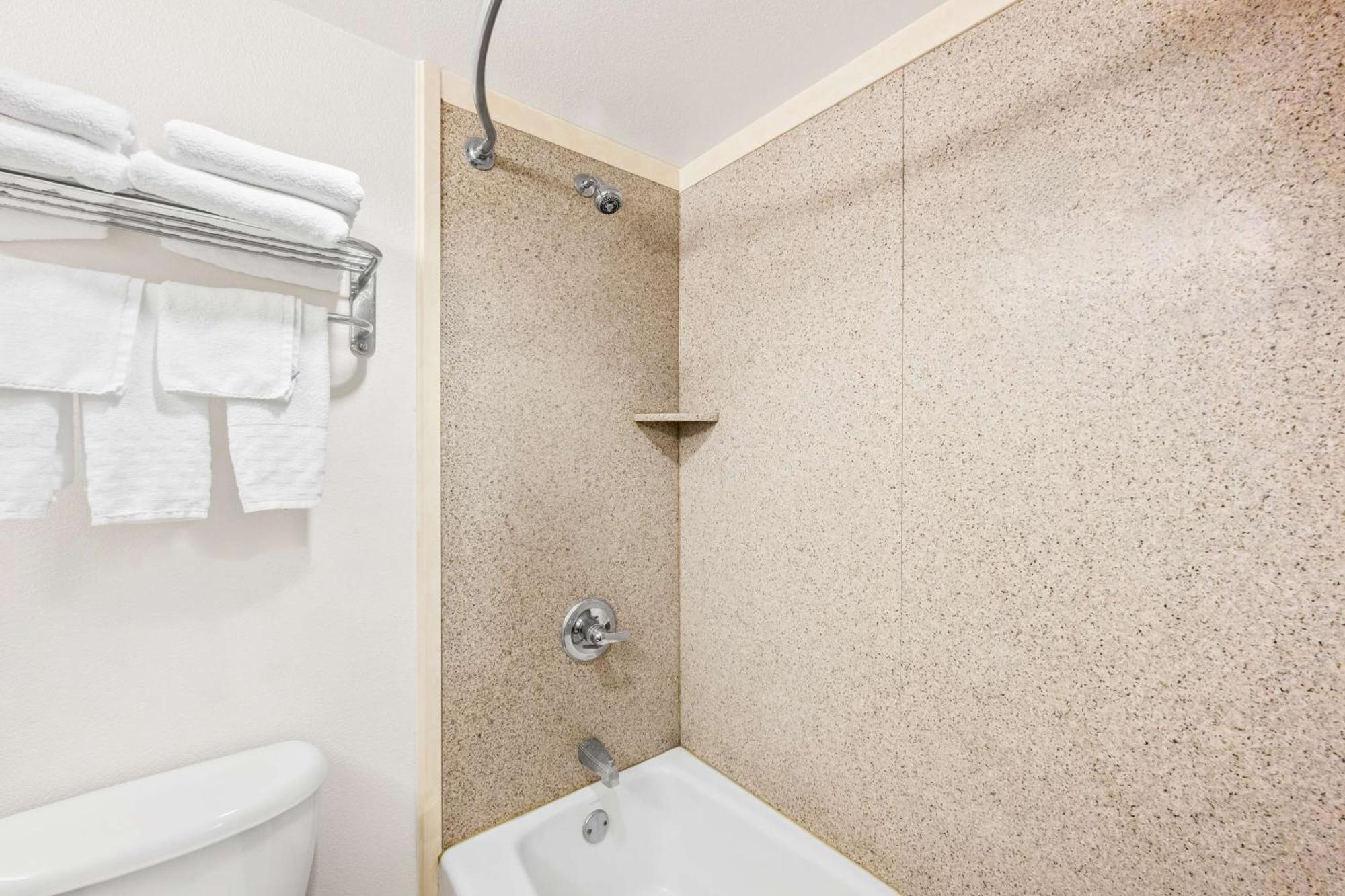Surestay Plus Hotel By Best Western Lubbock Medical Center Zewnętrze zdjęcie