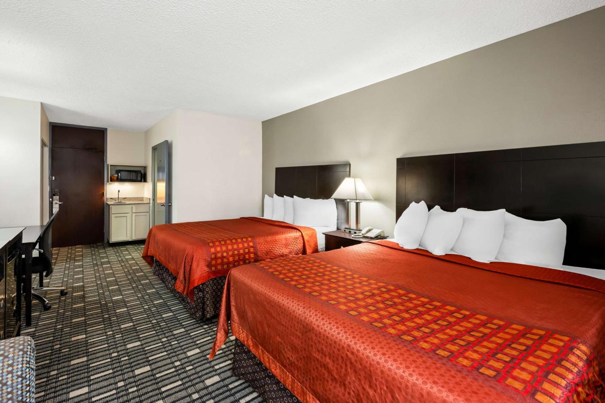 Surestay Plus Hotel By Best Western Lubbock Medical Center Zewnętrze zdjęcie