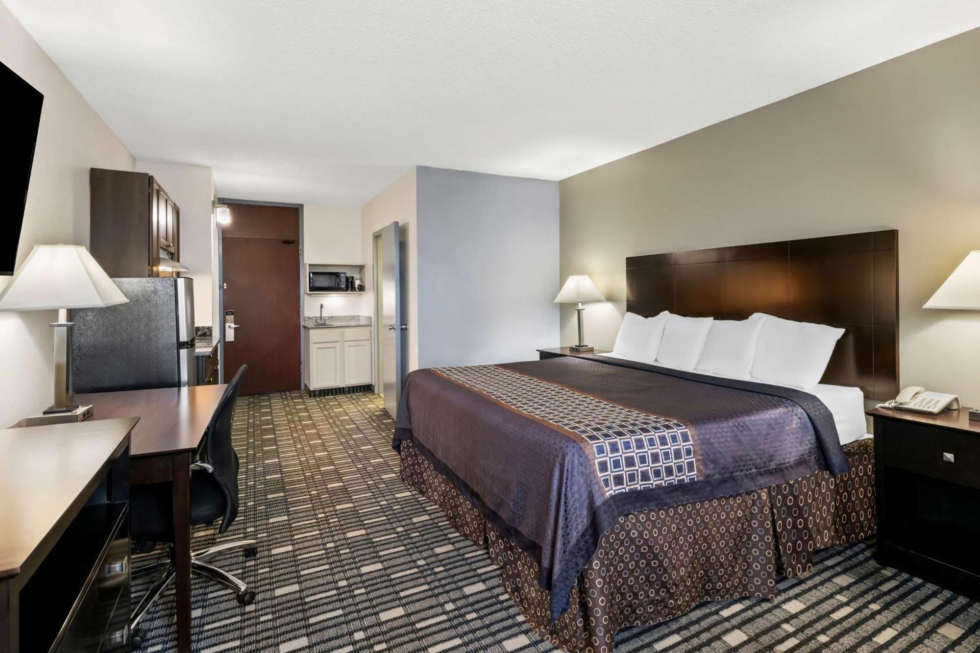 Surestay Plus Hotel By Best Western Lubbock Medical Center Zewnętrze zdjęcie