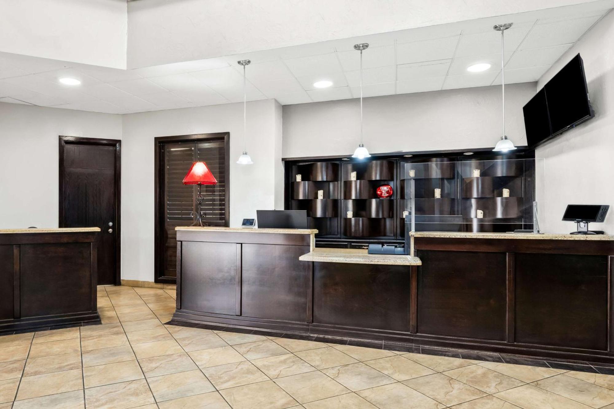 Surestay Plus Hotel By Best Western Lubbock Medical Center Zewnętrze zdjęcie