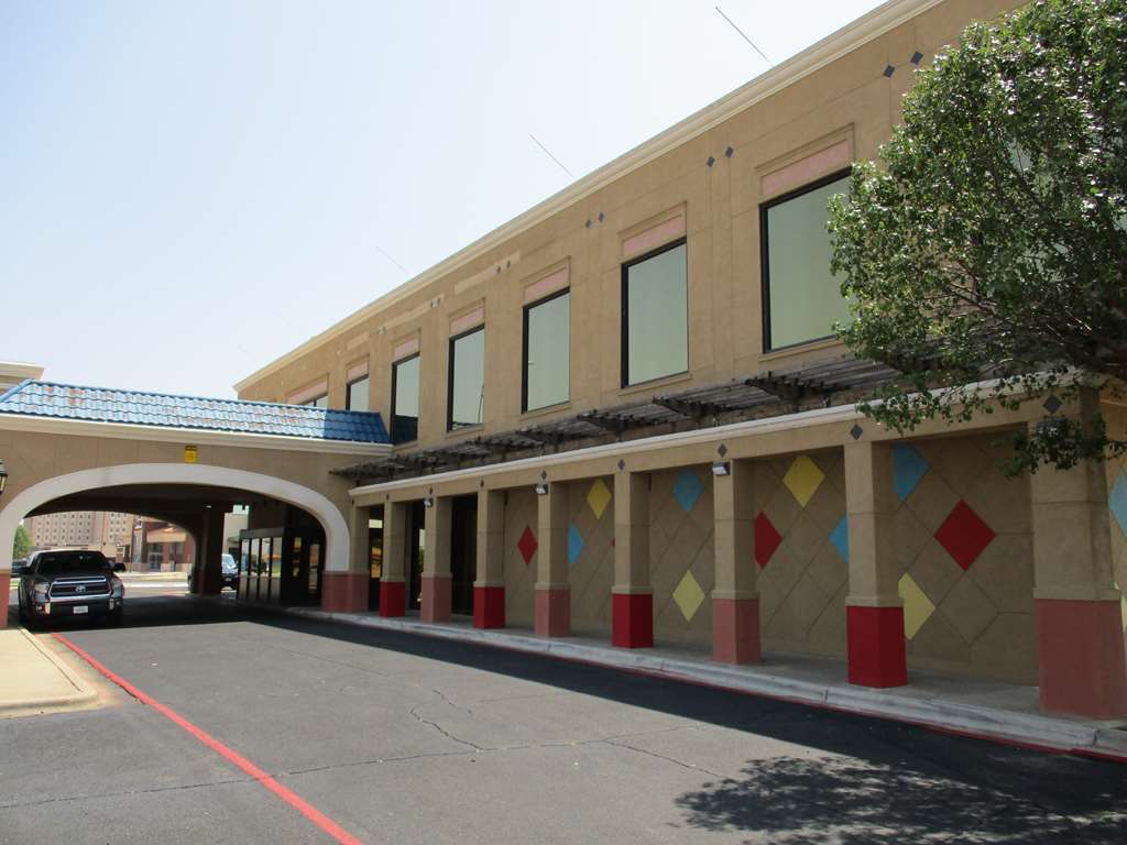 Surestay Plus Hotel By Best Western Lubbock Medical Center Zewnętrze zdjęcie