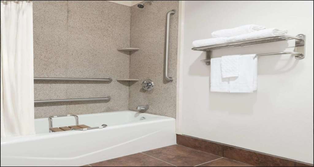 Surestay Plus Hotel By Best Western Lubbock Medical Center Pokój zdjęcie