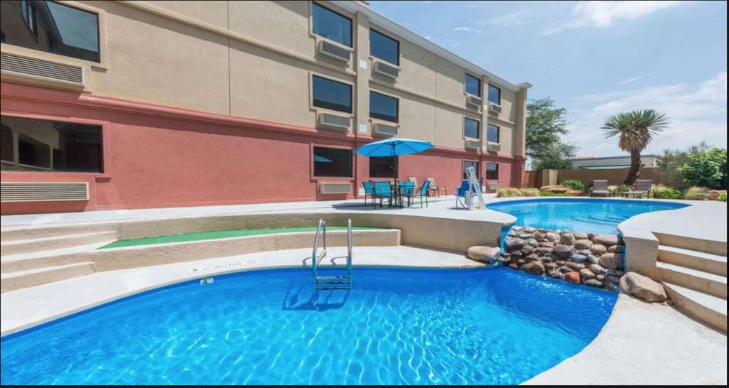 Surestay Plus Hotel By Best Western Lubbock Medical Center Udogodnienia zdjęcie